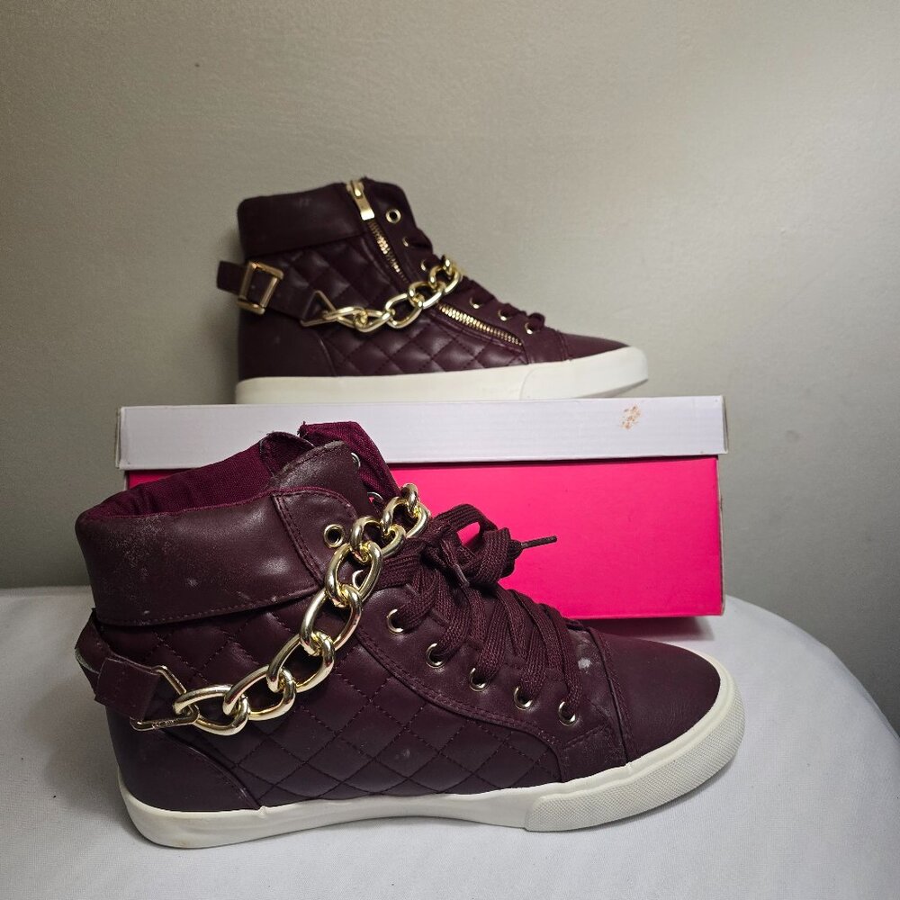 JustFab Women's Burgundy Quilted High-Top Sneakers w Gold Chain Detail Size 8.5